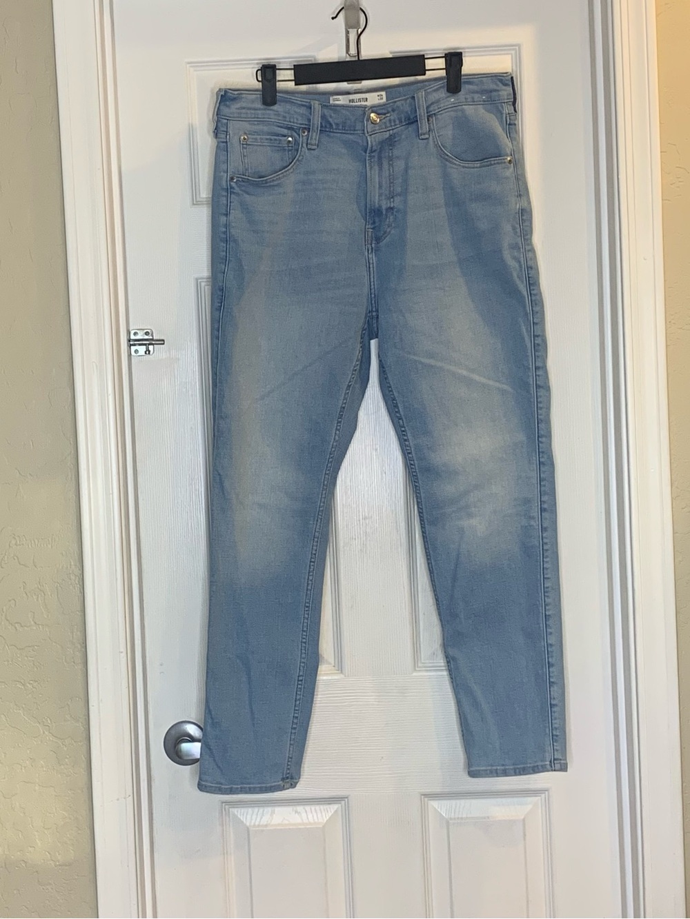 Hollister Athletic Skinny Jeans Size W34 L30